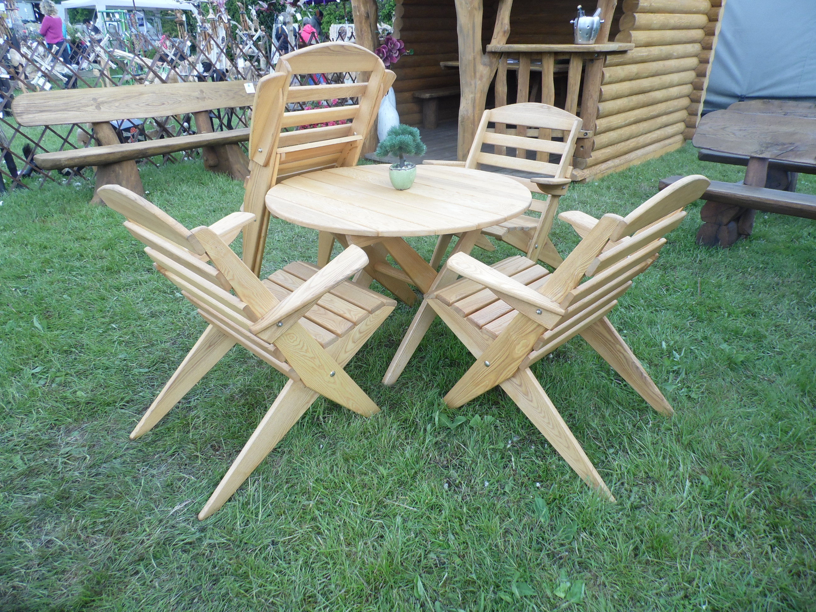 Folding Table and Chairs Set of 5 * The Rustic Company Folding Table and Chairs Set of 5 * The Rustic Company