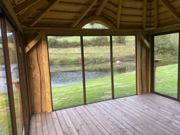 DEVON summerhouse with glass sliding doors