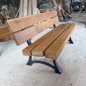 Oak-bench-with-cast-iron-legs-solid-wood